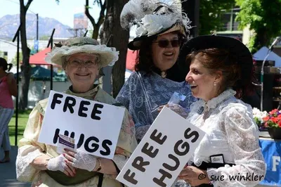 Free hugs for everyone