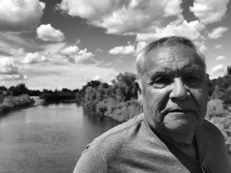 2024 - Carlos Luis Olivas